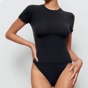 NTW Skims Fits Everybody Tshirt in Onyx